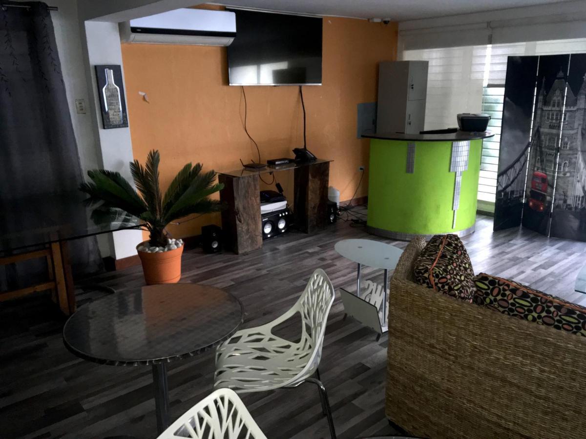 פנמה סיטי Serenade Lodging Rooms מראה חיצוני תמונה